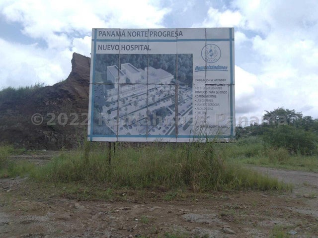 Lot with Semi-Enclosed Warehouse